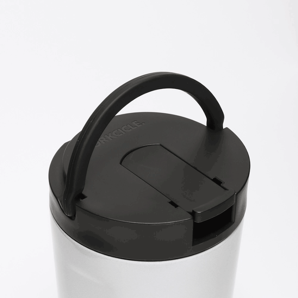 disney-kids-cup-c5 Kids_Cup_28_0906b7b6-4acf-4cb6-8c0d-d15f57c40b85.gif